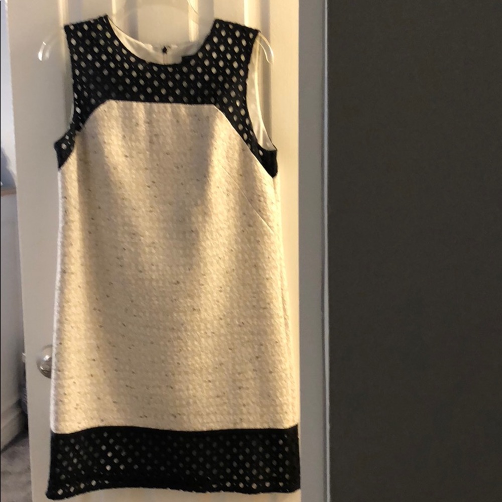 Ann Taylor woman’s sleeves dress.❤️👍🏻👗👗